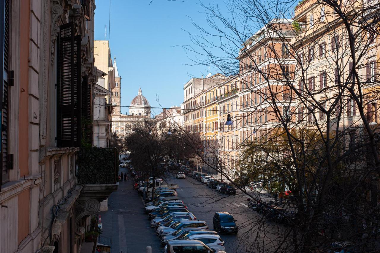 Roma Castel Nepi Home Near Colosseo Exterior photo