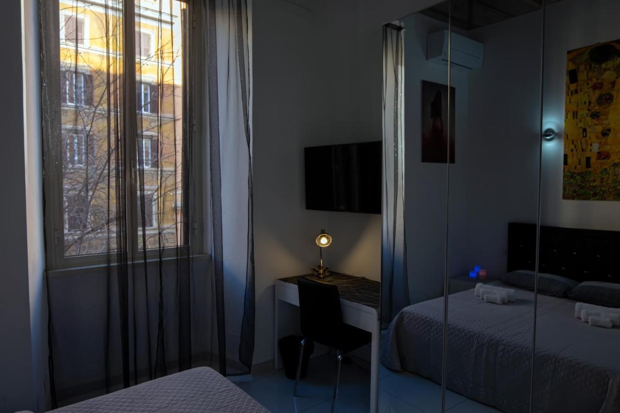 Roma Castel Nepi Home Near Colosseo Exterior photo